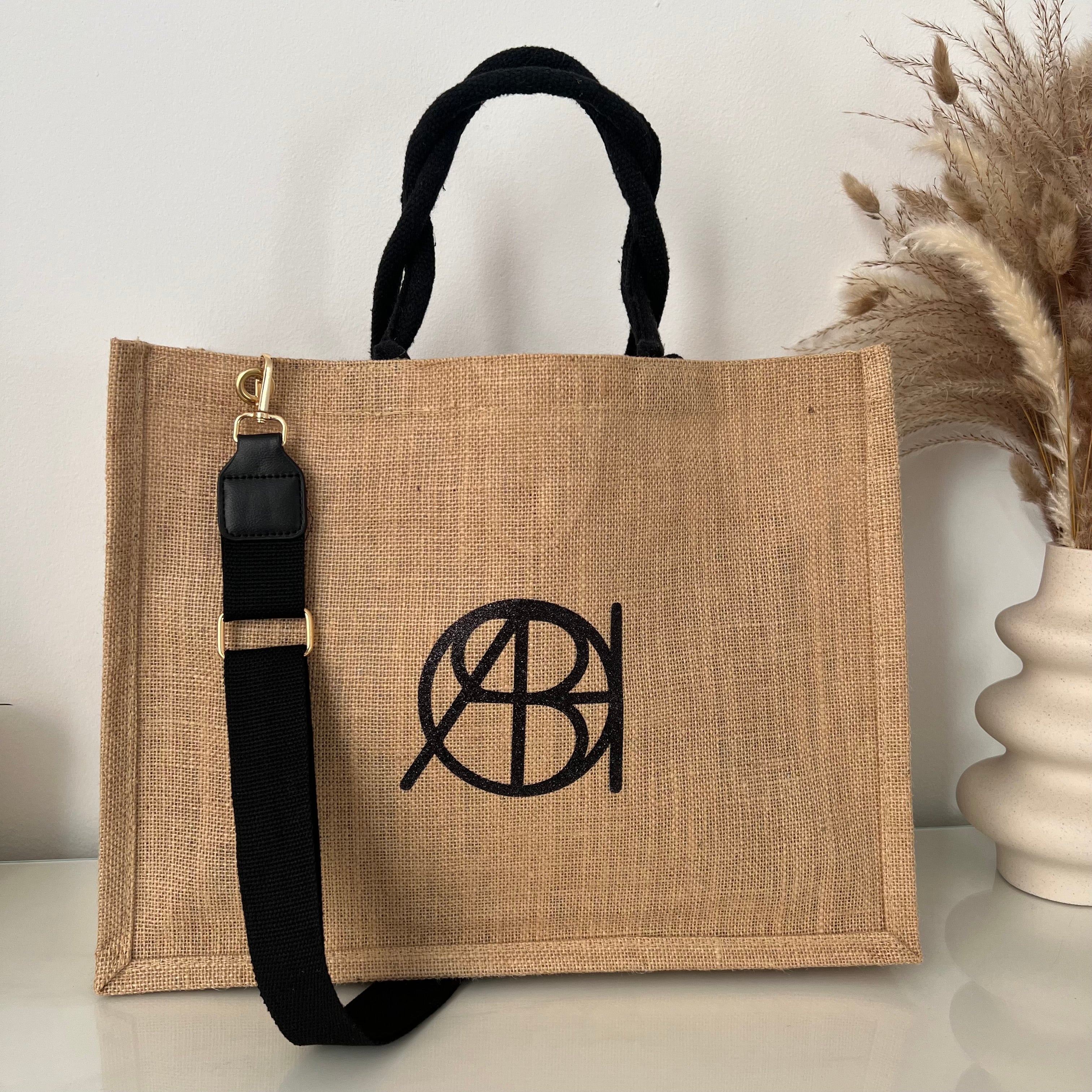 Sac en Toile de Jute avec bandoulière et Personnalisé avec Prénom en Logo
