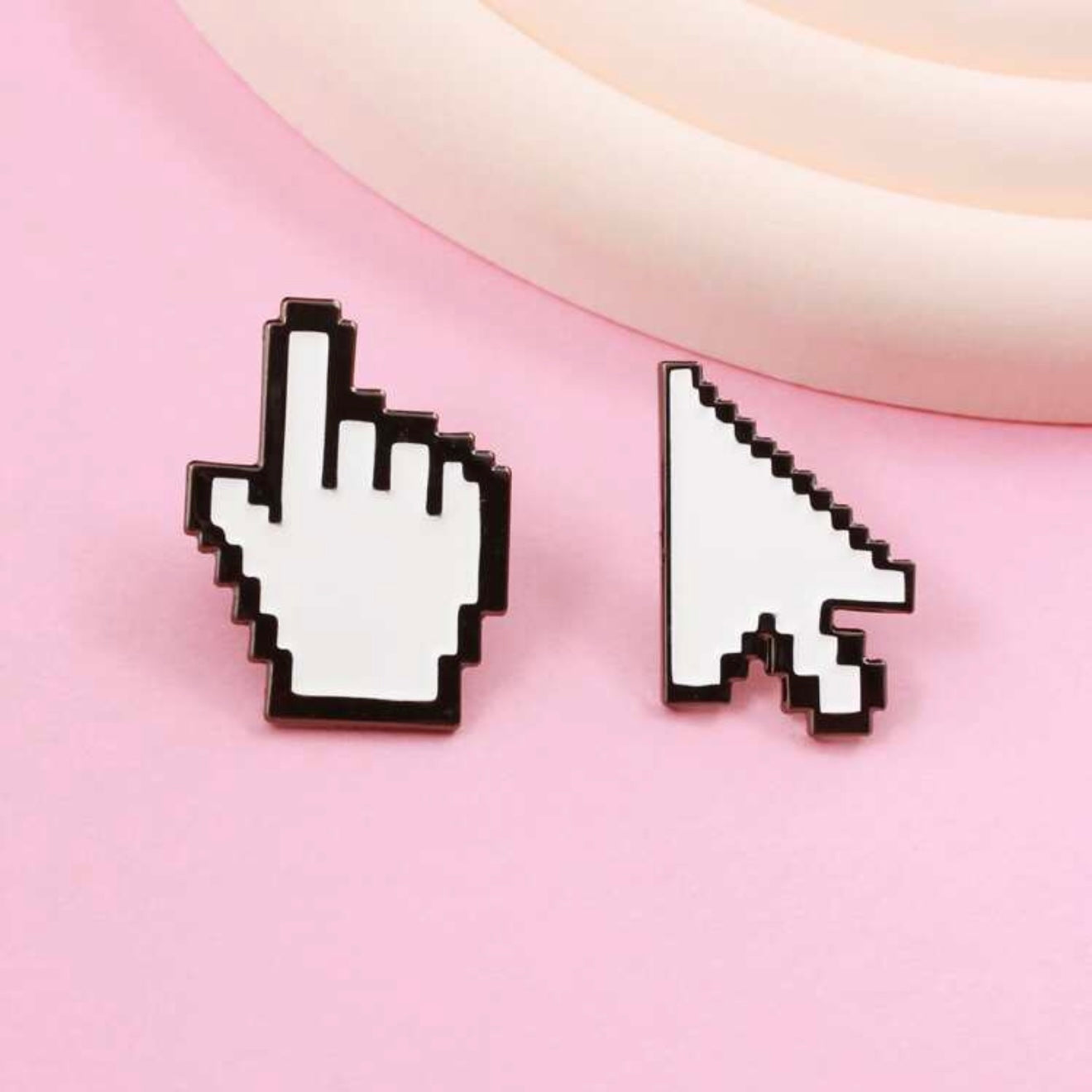 Ensemble de 2 Pin’s Curseur Pixelisé
